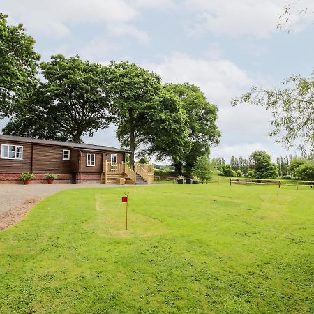 The Log Cabin Tenbury Luaran gambar